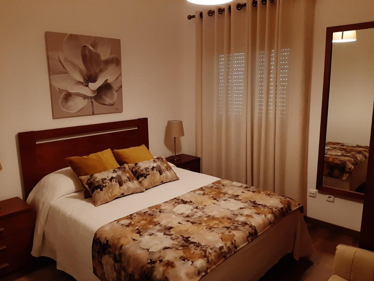 Alojamento Ferreira - Apartamento B Apartment Santiago do Cacem Bagian luar foto